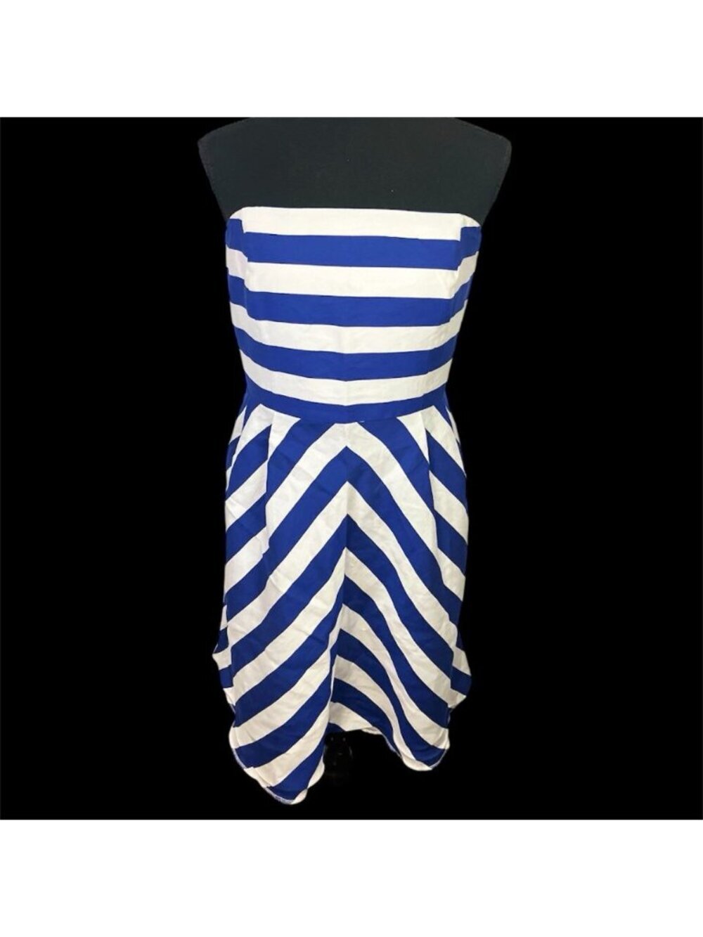 Outback Red Strapless Dress Sz 12 A line Blue White Stripe Pockets Knee Length